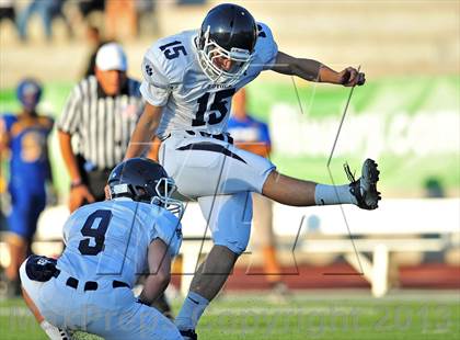 Thumbnail 1 in Loyola vs. Crenshaw photogallery.