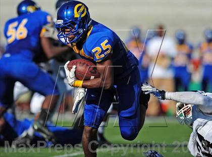 Thumbnail 1 in Loyola vs. Crenshaw photogallery.
