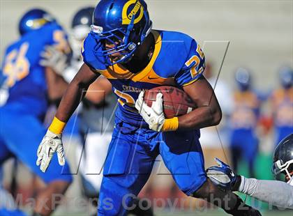 Thumbnail 2 in Loyola vs. Crenshaw photogallery.
