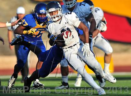 Thumbnail 3 in Loyola vs. Crenshaw photogallery.