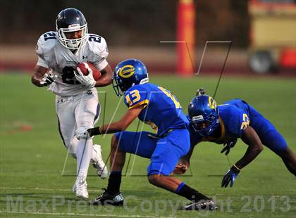 Thumbnail 2 in Loyola vs. Crenshaw photogallery.