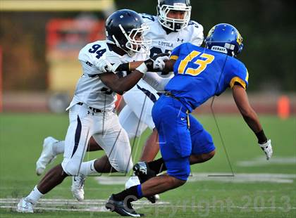 Thumbnail 2 in Loyola vs. Crenshaw photogallery.