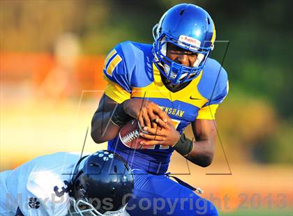 Thumbnail 3 in Loyola vs. Crenshaw photogallery.