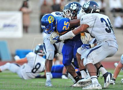 Thumbnail 2 in Loyola vs. Crenshaw photogallery.
