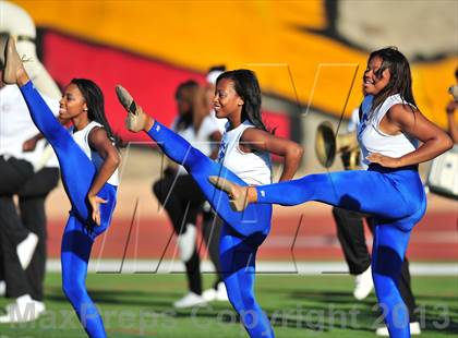 Thumbnail 3 in Loyola vs. Crenshaw photogallery.