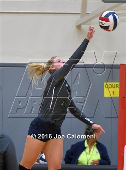 Thumbnail 1 in Smithson Valley vs Alamo Heights (NEISD Invitational) photogallery.