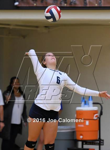 Thumbnail 1 in Smithson Valley vs Alamo Heights (NEISD Invitational) photogallery.