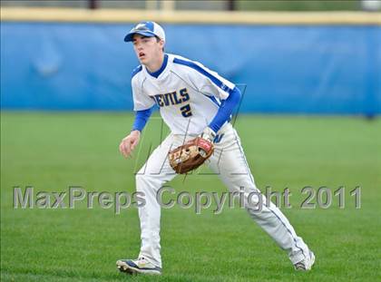 Thumbnail 2 in Warren vs. Libertyville photogallery.
