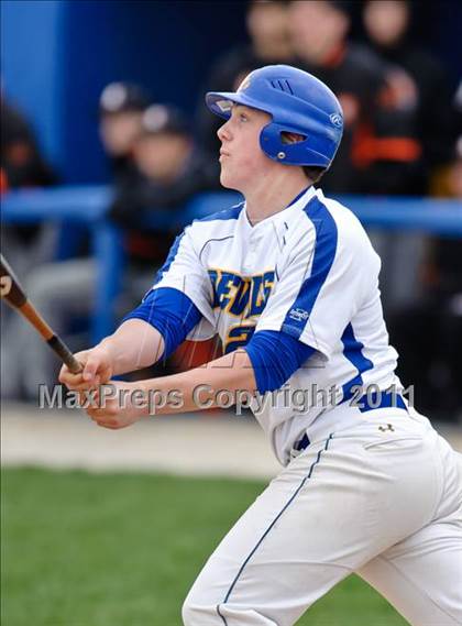 Thumbnail 3 in Warren vs. Libertyville photogallery.