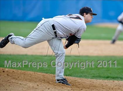 Thumbnail 2 in Warren vs. Libertyville photogallery.