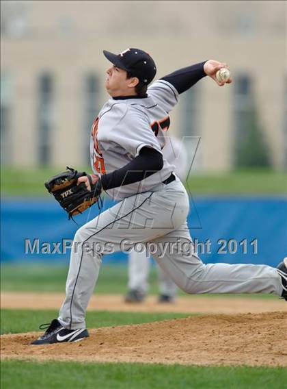 Thumbnail 3 in Warren vs. Libertyville photogallery.