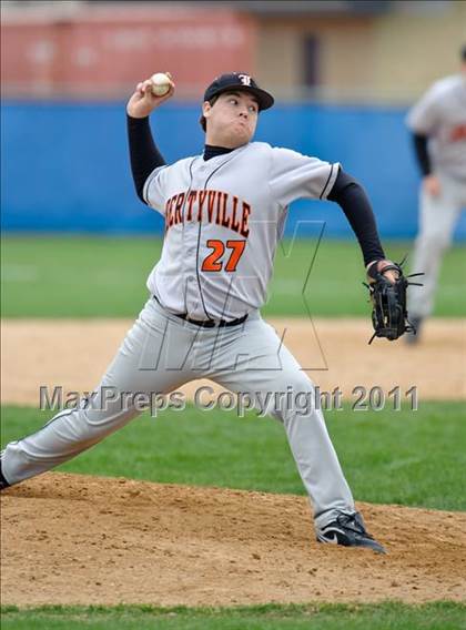 Thumbnail 3 in Warren vs. Libertyville photogallery.