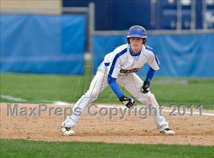 Thumbnail 2 in Warren vs. Libertyville photogallery.
