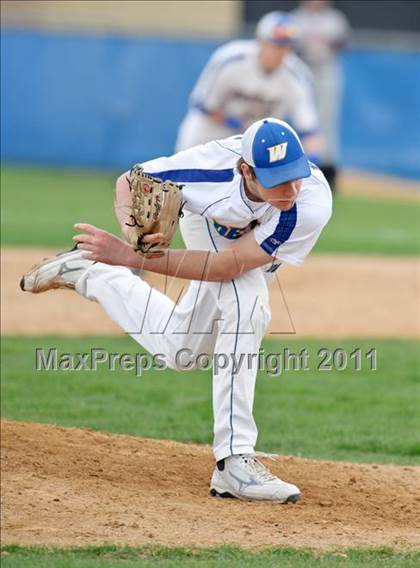 Thumbnail 3 in Warren vs. Libertyville photogallery.