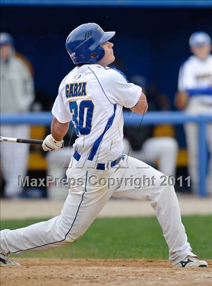 Thumbnail 2 in Warren vs. Libertyville photogallery.