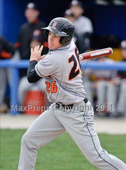 Thumbnail 1 in Warren vs. Libertyville photogallery.