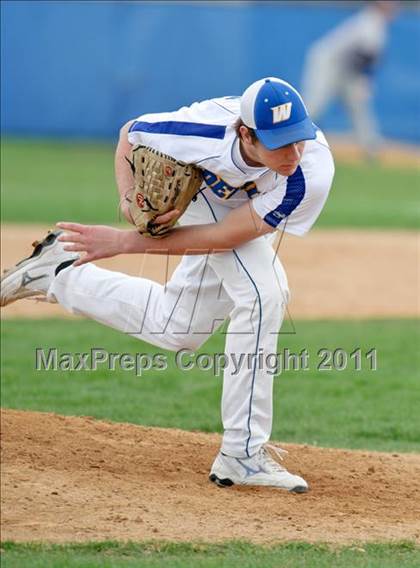 Thumbnail 2 in Warren vs. Libertyville photogallery.