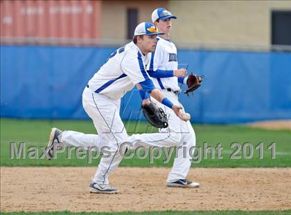 Thumbnail 1 in Warren vs. Libertyville photogallery.