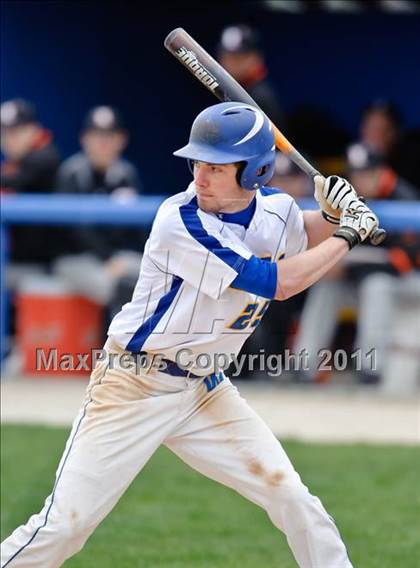 Thumbnail 1 in Warren vs. Libertyville photogallery.