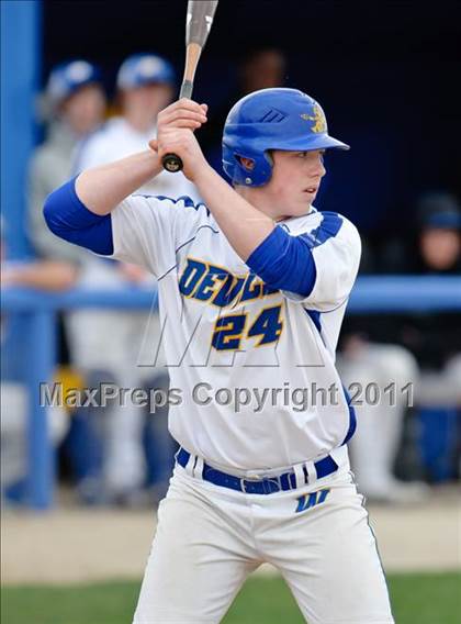 Thumbnail 2 in Warren vs. Libertyville photogallery.