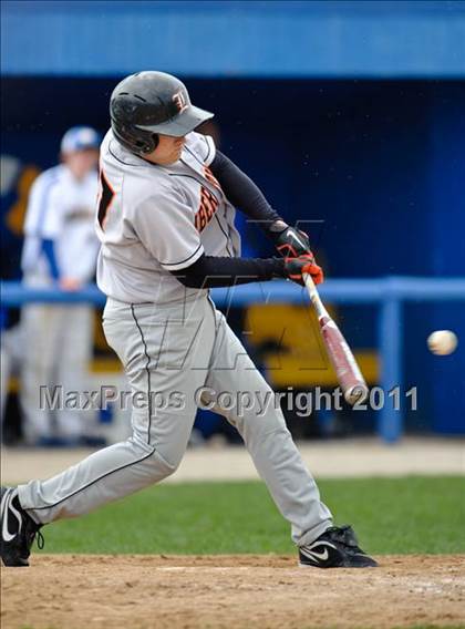 Thumbnail 2 in Warren vs. Libertyville photogallery.