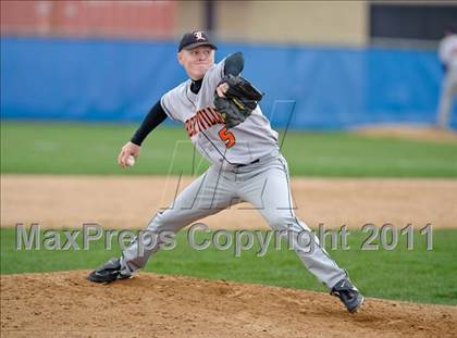 Thumbnail 3 in Warren vs. Libertyville photogallery.