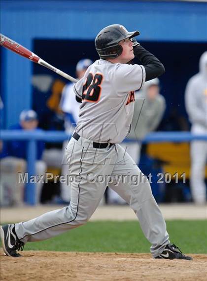 Thumbnail 1 in Warren vs. Libertyville photogallery.