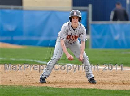 Thumbnail 1 in Warren vs. Libertyville photogallery.