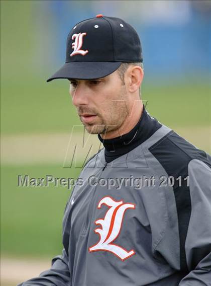 Thumbnail 1 in Warren vs. Libertyville photogallery.