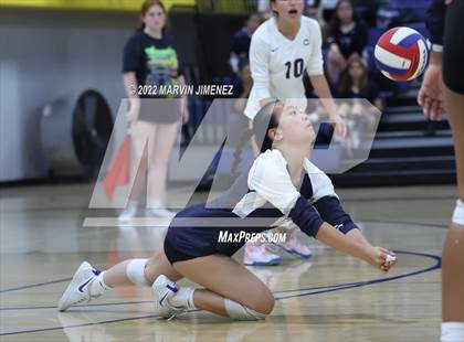 Thumbnail 1 in Camarillo @ Agoura photogallery.