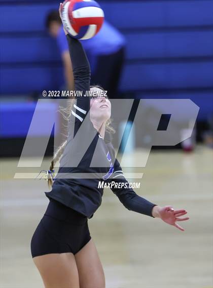 Thumbnail 3 in Camarillo @ Agoura photogallery.