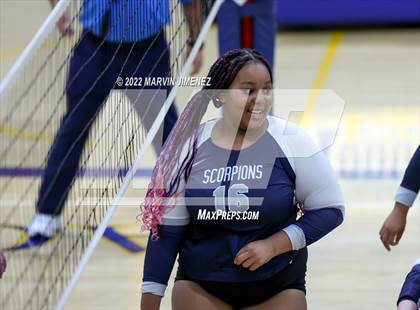 Thumbnail 1 in Camarillo @ Agoura photogallery.