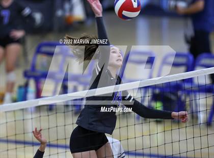 Thumbnail 1 in Camarillo @ Agoura photogallery.