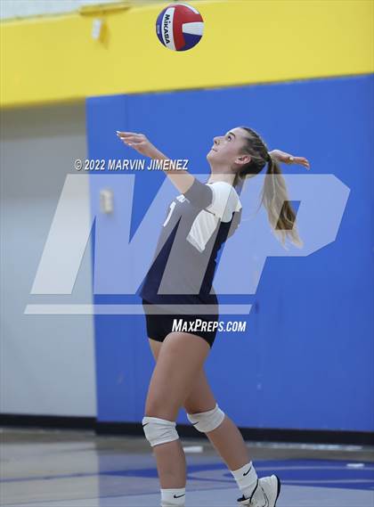 Thumbnail 3 in Camarillo @ Agoura photogallery.