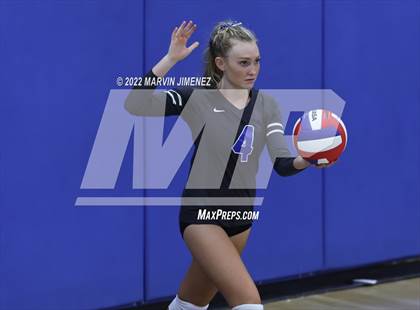 Thumbnail 2 in Camarillo @ Agoura photogallery.