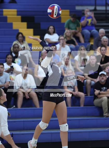 Thumbnail 3 in Camarillo @ Agoura photogallery.