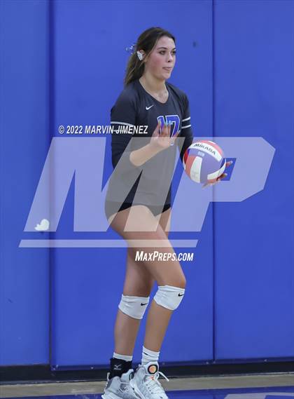 Thumbnail 1 in Camarillo @ Agoura photogallery.