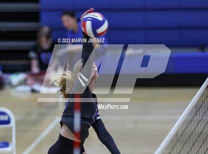 Thumbnail 3 in Camarillo @ Agoura photogallery.