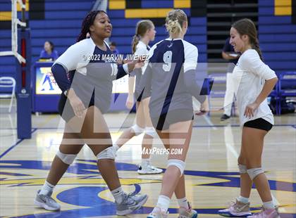 Thumbnail 1 in Camarillo @ Agoura photogallery.