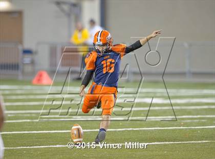 Thumbnail 2 in Eastside Catholic vs. Lakes (WIAA 3A Semifinal)  photogallery.