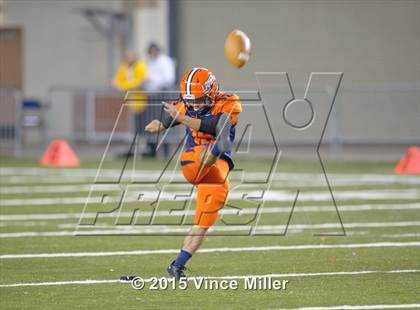 Thumbnail 1 in Eastside Catholic vs. Lakes (WIAA 3A Semifinal)  photogallery.