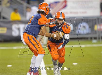 Thumbnail 1 in Eastside Catholic vs. Lakes (WIAA 3A Semifinal)  photogallery.