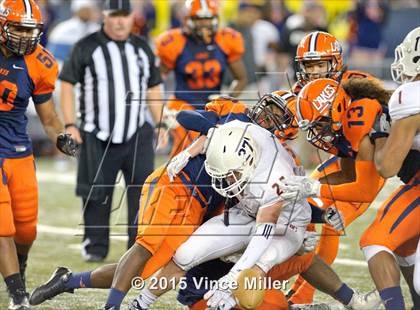 Thumbnail 3 in Eastside Catholic vs. Lakes (WIAA 3A Semifinal)  photogallery.