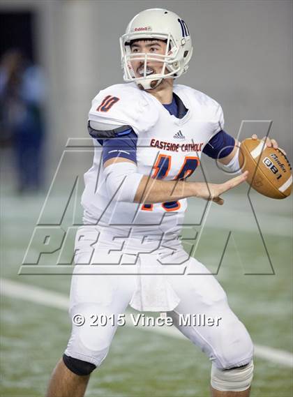 Thumbnail 2 in Eastside Catholic vs. Lakes (WIAA 3A Semifinal)  photogallery.