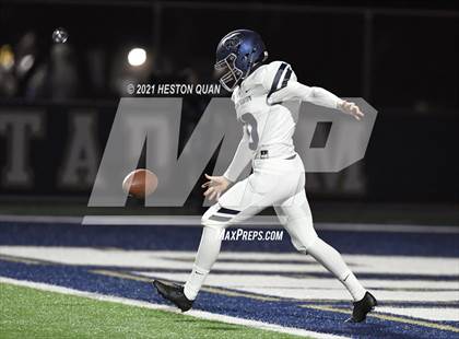 Thumbnail 3 in Sierra Canyon @ St. John Bosco photogallery.