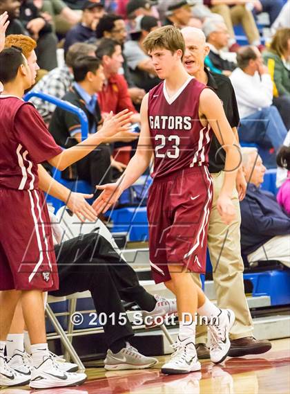 Thumbnail 2 in Sacred Heart Prep vs. Saint Francis (CIF CCS Open Semifinal) photogallery.