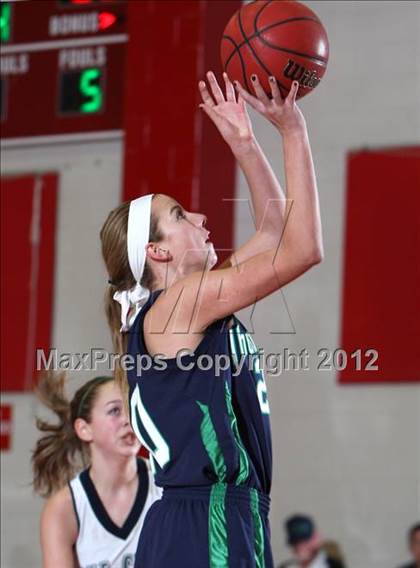 Thumbnail 1 in Pine Creek vs. ThunderRidge (Regis Hoop Classic) photogallery.