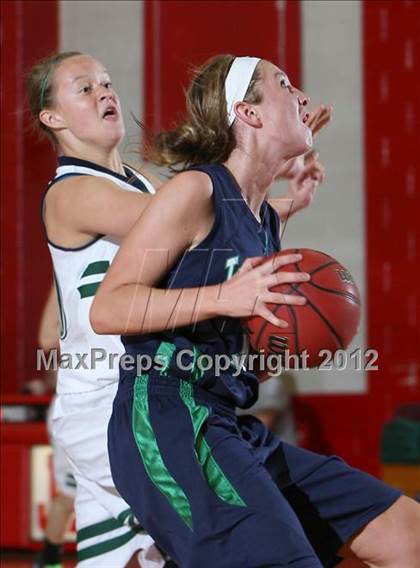 Thumbnail 3 in Pine Creek vs. ThunderRidge (Regis Hoop Classic) photogallery.