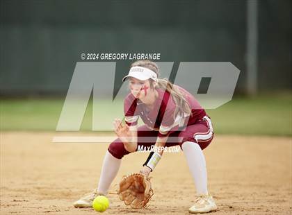 Thumbnail 2 in Keller Central vs Timber Creek photogallery.