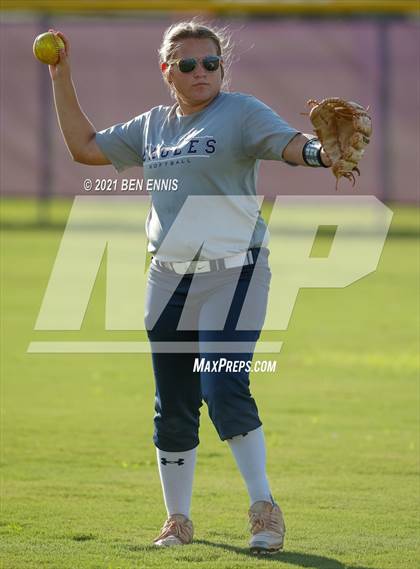 Thumbnail 1 in Northside vs Hampton photogallery.